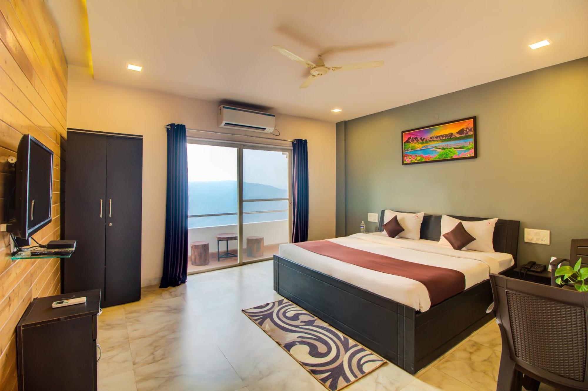 Harmony Palace Mahabaleshwar Exterior photo